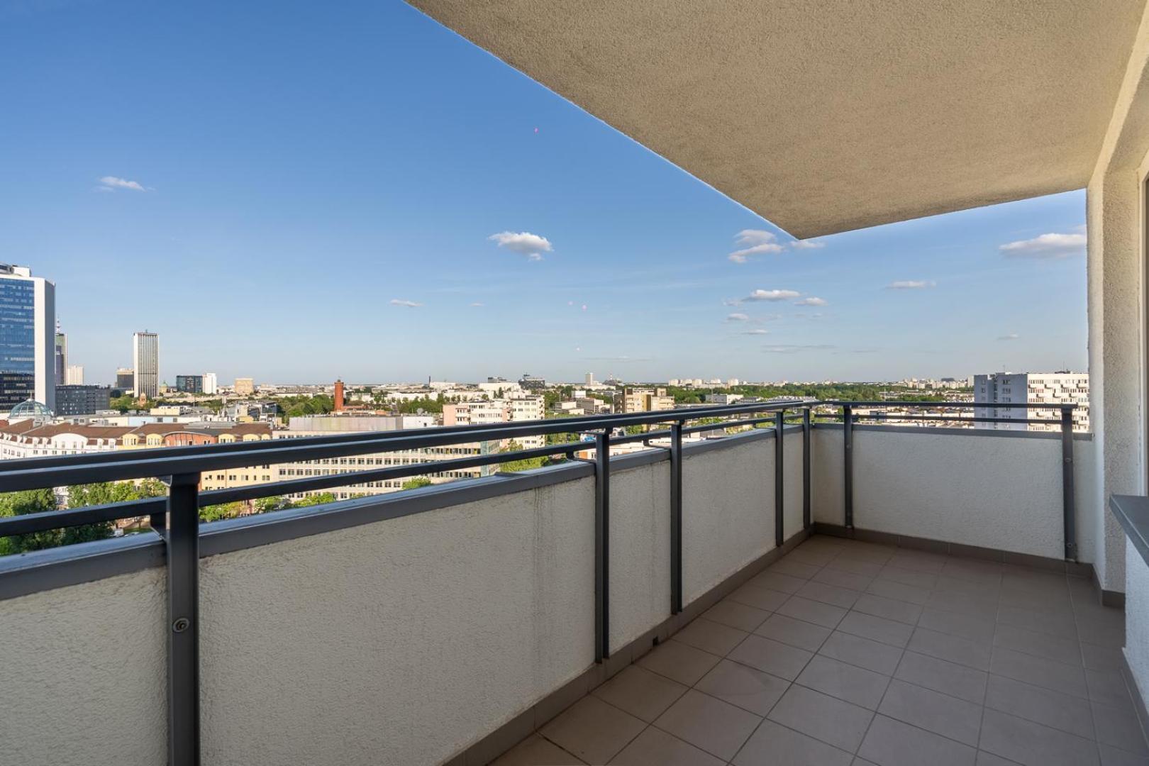 12th Floor Old Ochota - 77m2, Balcony, View, Desk - By Rentujemy * Warszawa