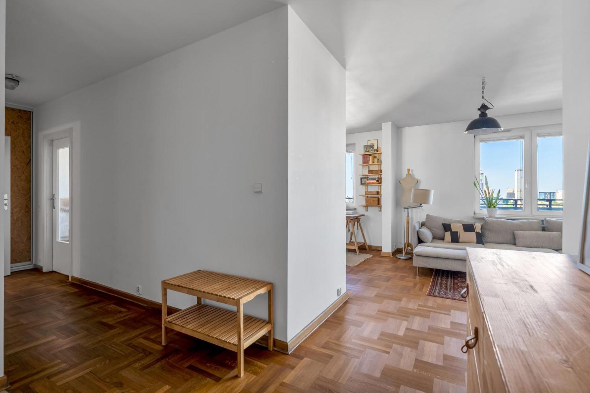 12th Floor Old Ochota - 77m2, Balcony, View, Desk - By Rentujemy *